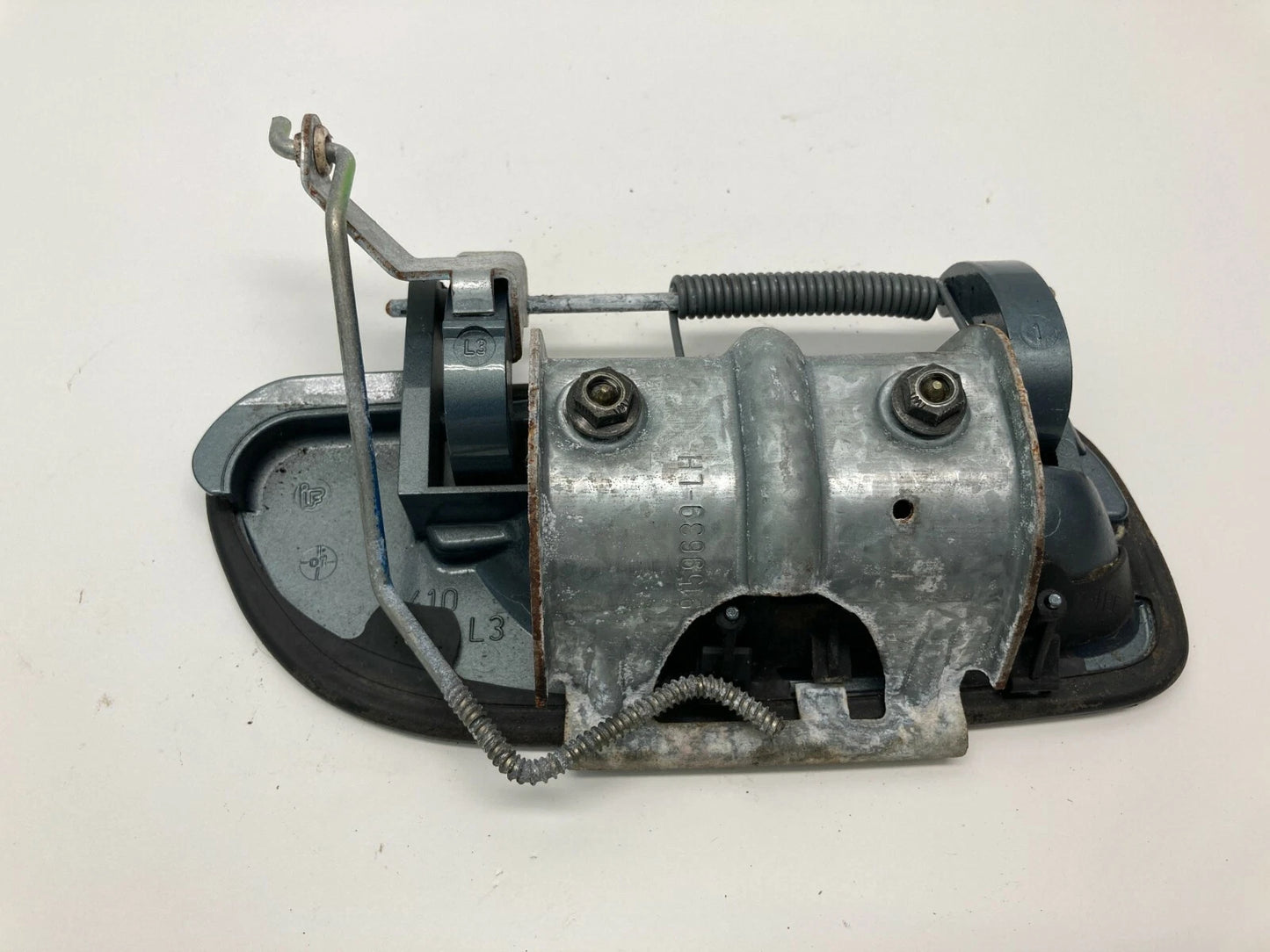 2001-2009 VOLVO S60 REAR LEFT SIDE OUTER EXTERIOR DOOR HANDLE ASSEMBLY 9159639