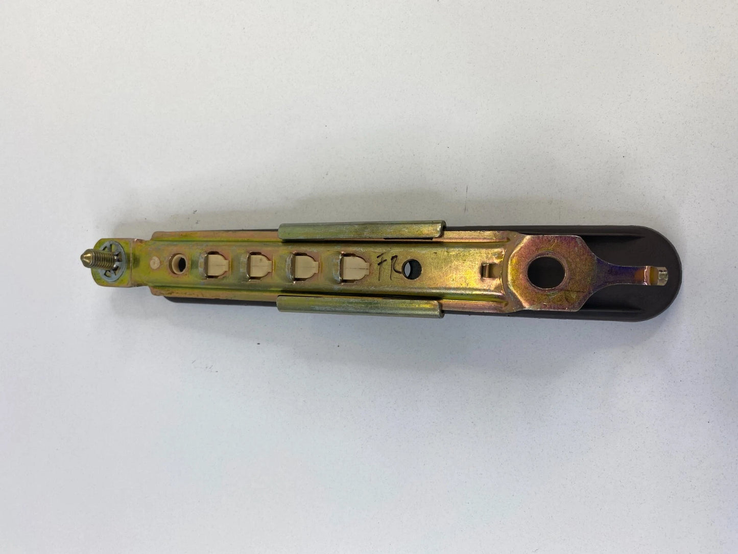 1992-1996 TOYOTA CAMRY SEDAN FRONT RIGHT PASSENGER SEAT BELT ADJUSTER FR RH