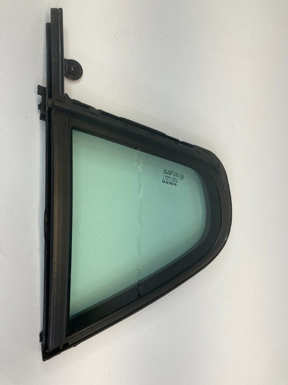 01-09 Volvo S60 Sedan Rear Right Side Door Quarter Vent Window Glass 8643030 OEM