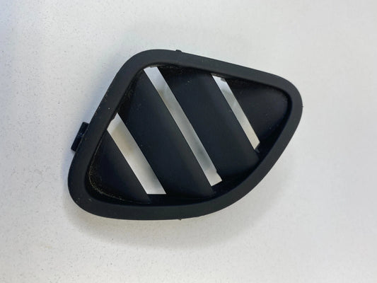 2013-2015 CHEVROLET MALIBU DASH LEFT DRIVER AC AIR VENT DEFROSTER OULET GRILLE