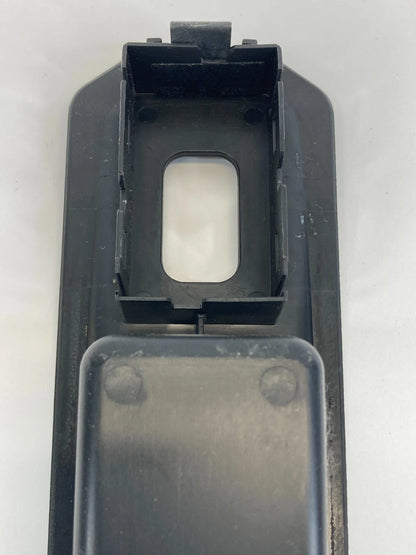 2003-2007 CADILLAC CTS FRONT RIGHT SIDE DOOR WINDOW SWITCH COVER TRIM 10299JL467
