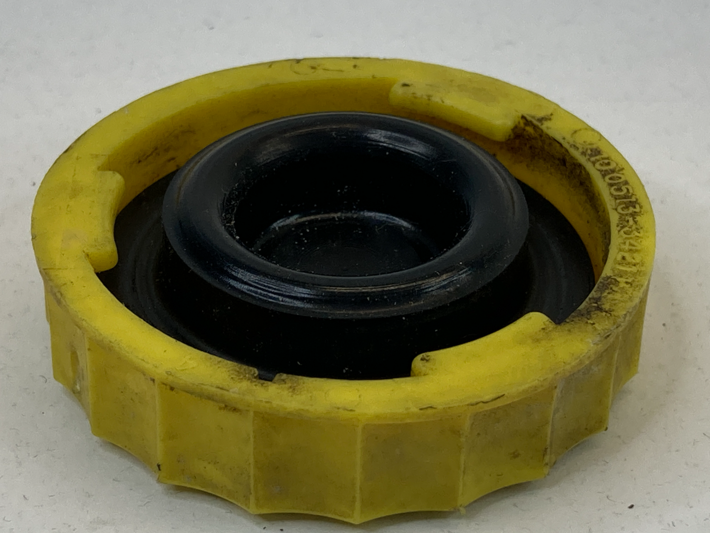 1996-2007 Chrysler Town & Country Brake Fluid Cylinder Cap 10.0513-3421.1 OEM