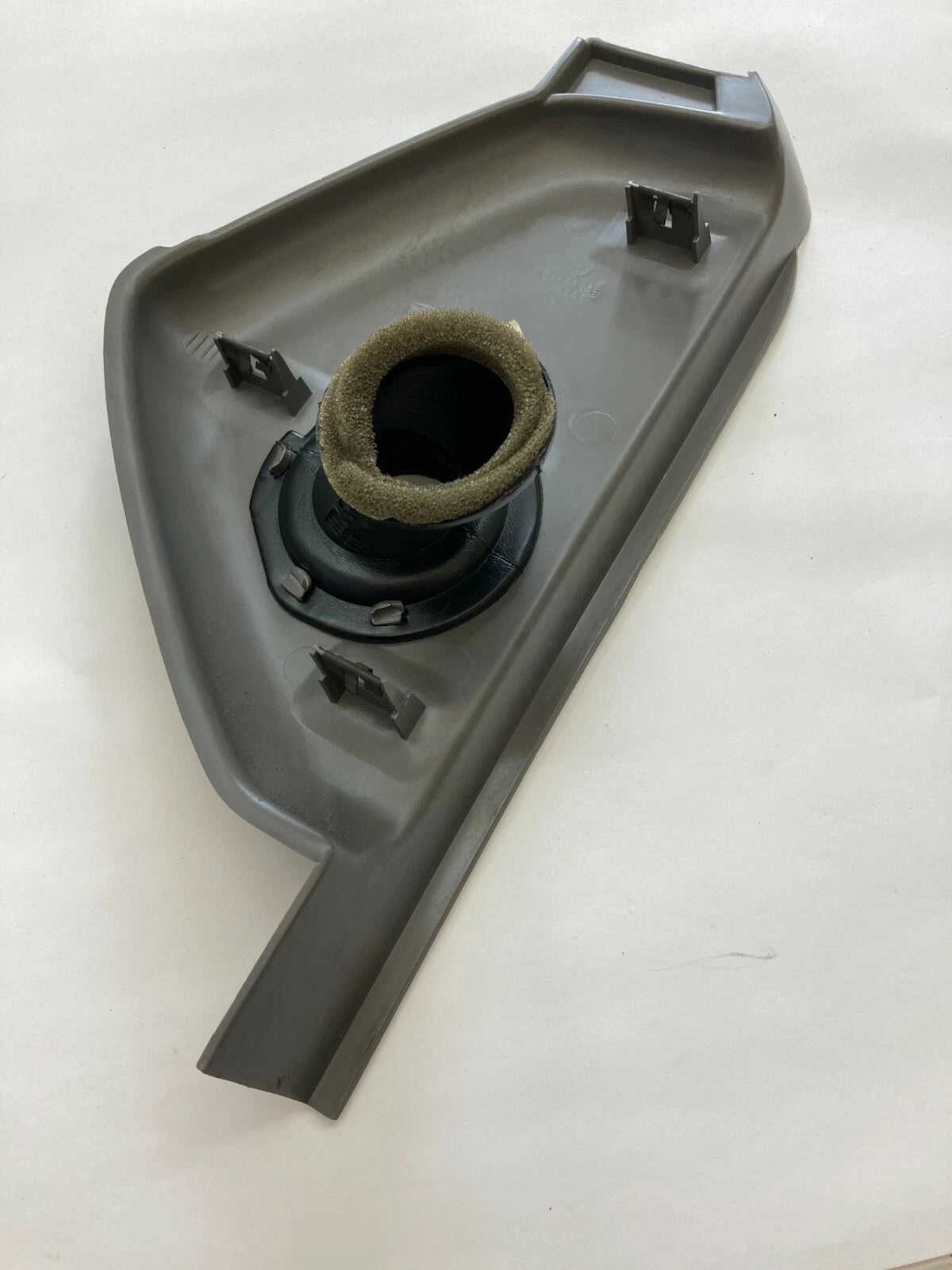 2000 00 BUICK LESABRE DASH LEFT DRIVER END CAP COVER TRIM BEZEL 25655596 OEM