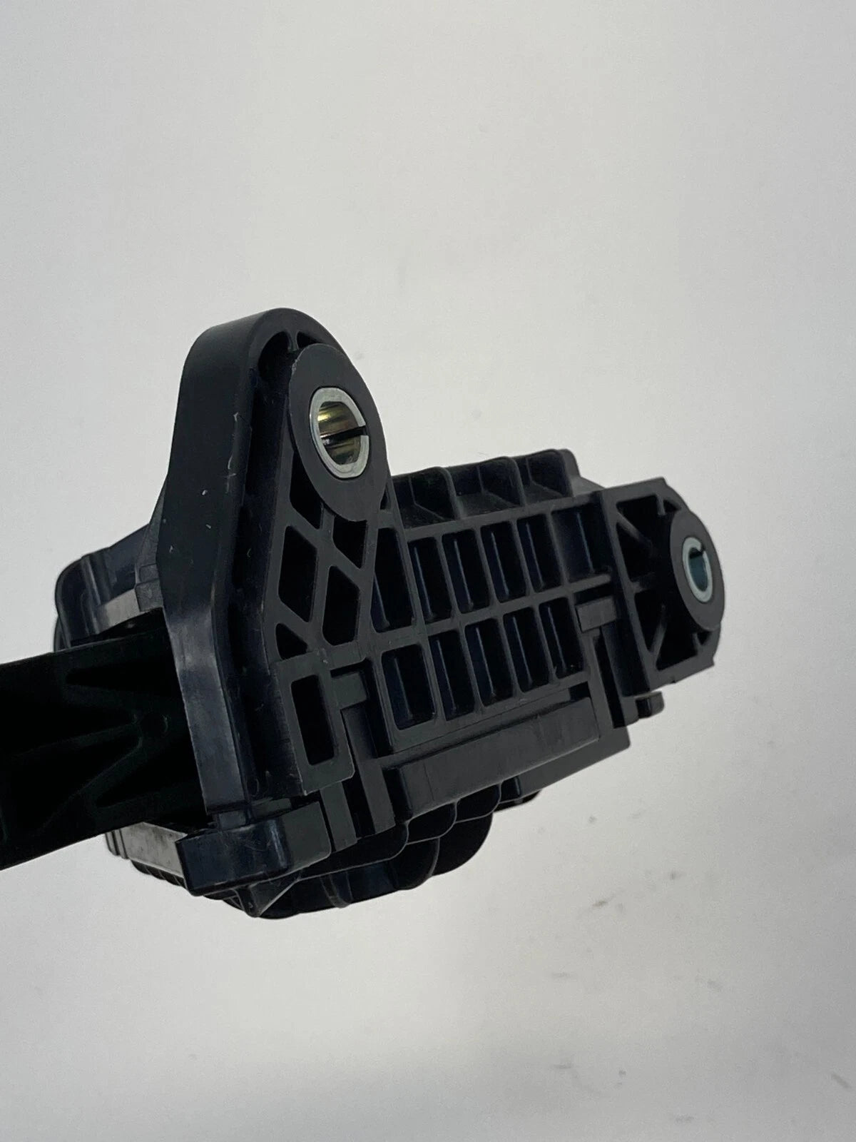 2004-2010 TOYOTA SIENNA ACCELERATOR GAS PEDAL POSITION SENSOR 78120-08020 OEM