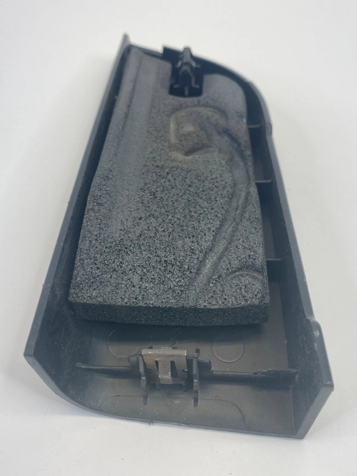 2009-2014 VOLKSWAGEN ROUTAN FRONT RIGHT SIDE INTERIOR MIRROR CORNER COVER OEM