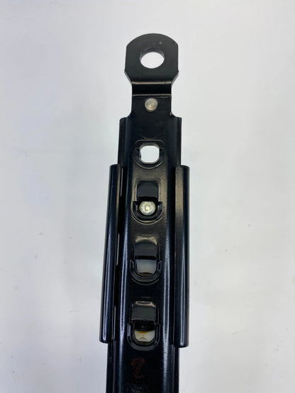 2007-2009 HYUNDAI SANTA FE RIGHT PASSENGER SIDE SEAT BELT HEIGHT ADJUSTER OEM