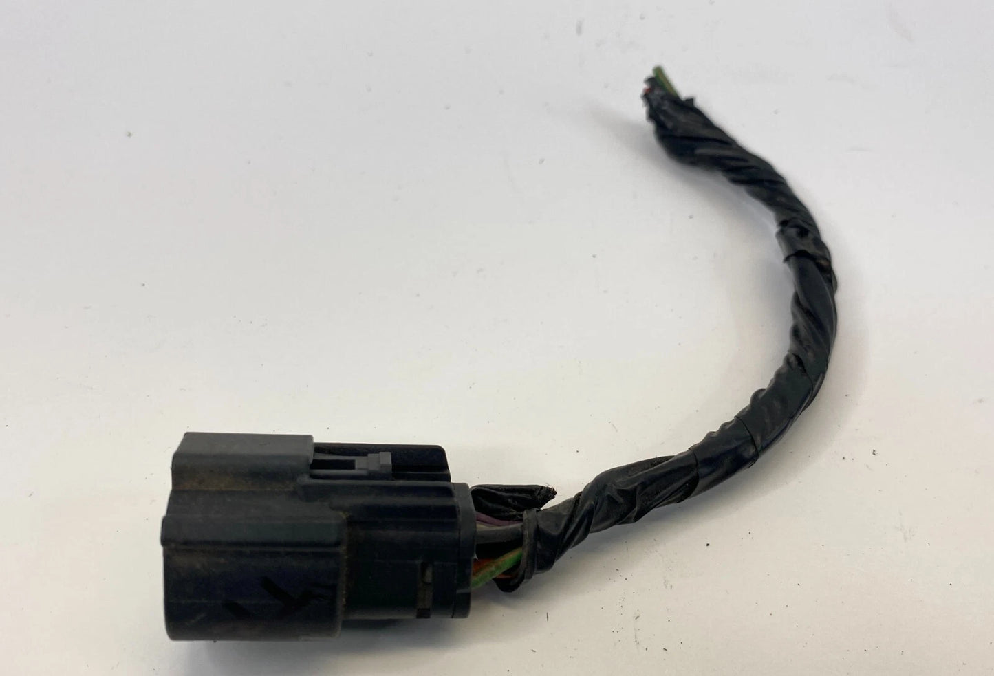 2009-2019 FORD FLEX REAR RIGHT SIDE TAILLIGHT LAMP WIRE WIRING HARNESS SOCKET