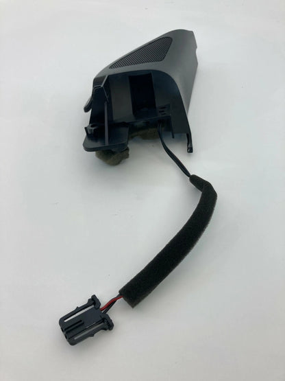 05-10 VW JETTA PASSENGER DOOR MIRROR CORNER TRIM COVER W/ TWEETER SPEAKER OEM