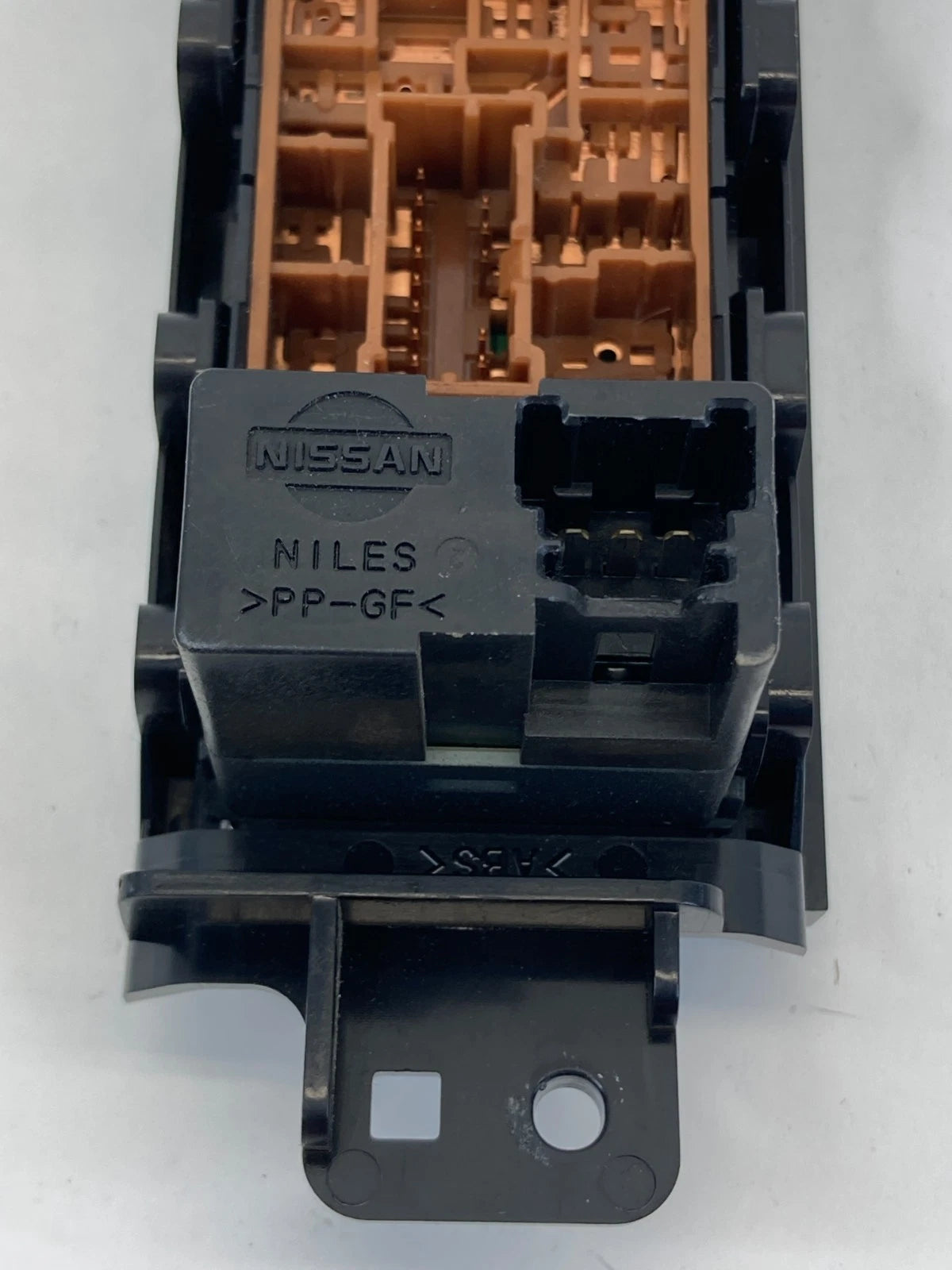 2006 2007 Infiniti M35 DASH MIRROR DIMMER AFS VDC SWITCH CONTROL BEZEL PANEL OEM