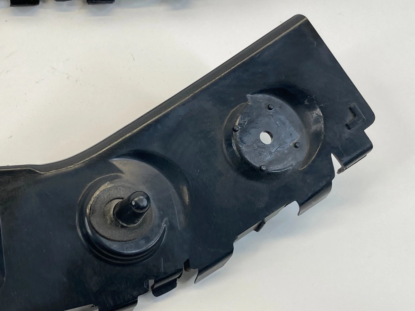 13-15 FORD EXPLORER INTERCEPTOR UTILITY REAR RIGHT &LEFT SIDE BUMPER BRACKET OEM