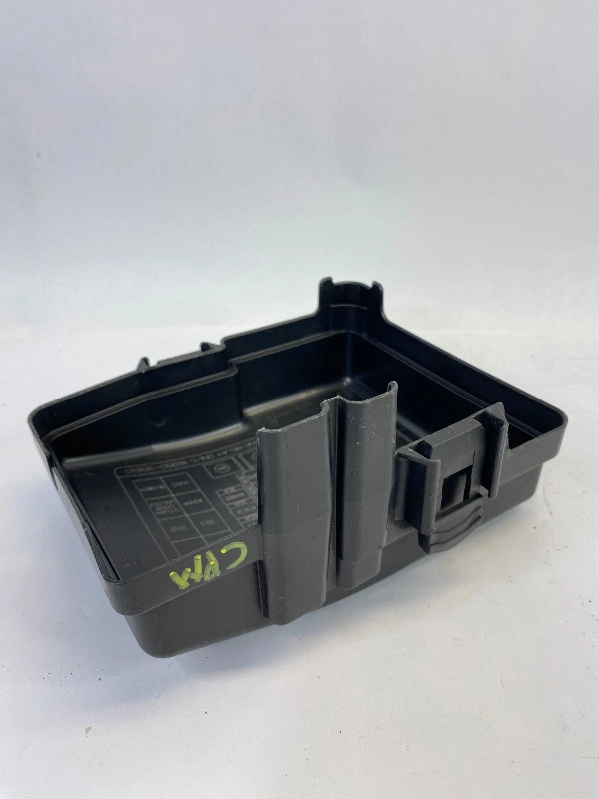 2011-2015 HYUNDAI SONATA HYBRID ENGINE FUSE BOX BLOCK COVER LID OEM 91950-3S610