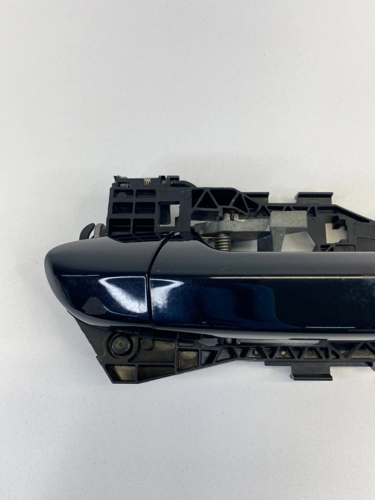 2006-2010 VOLKSWAGEN PASSAT REAR RIGHT BACK SIDE EXTERIOR OUTER DOOR HANDLE OEM