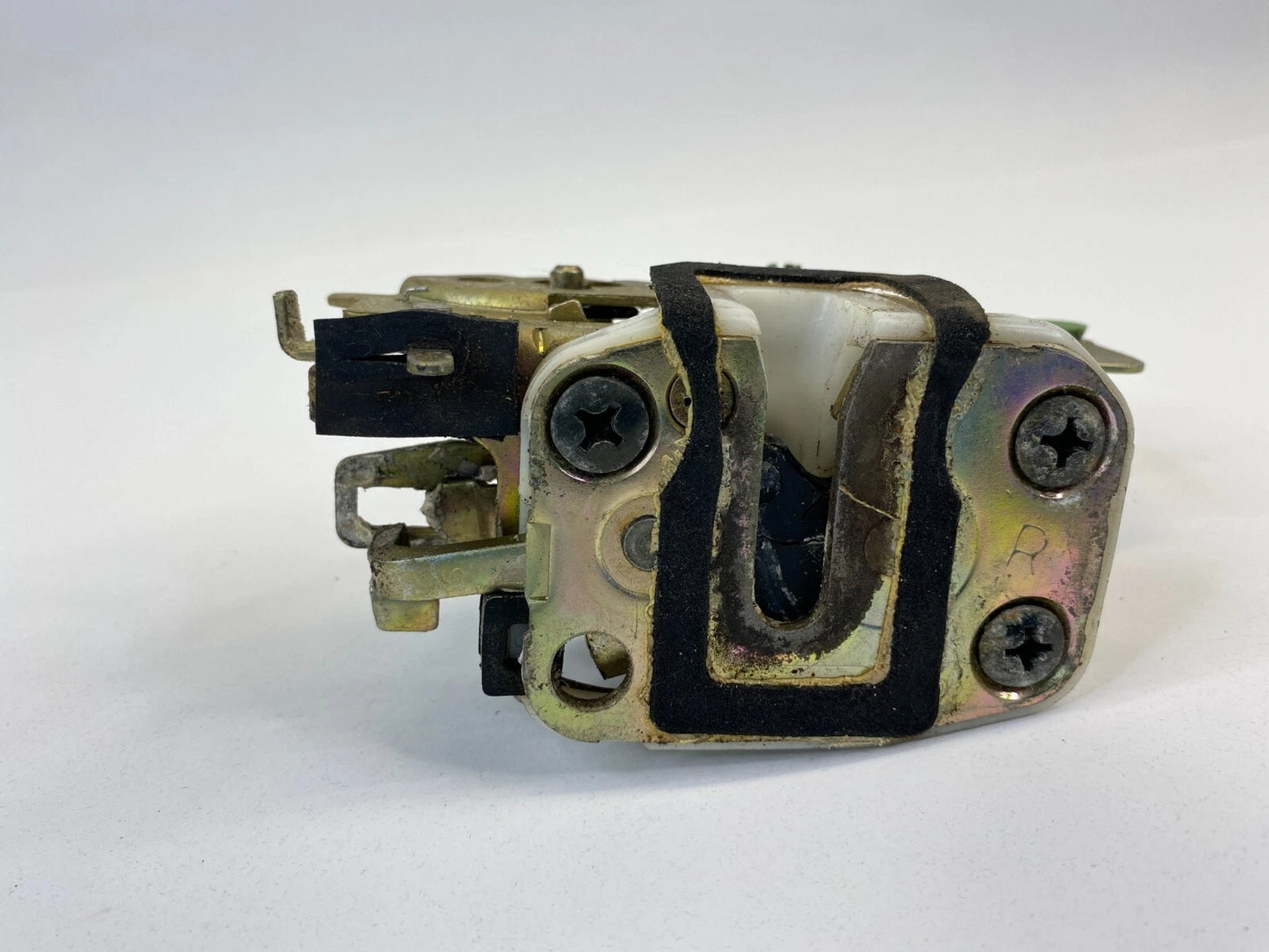 1997-2002 FORD ESCORT REAR PASSENGER SIDE DOOR LOCK LATCH ACTUATOR ASSEMBLY OEM