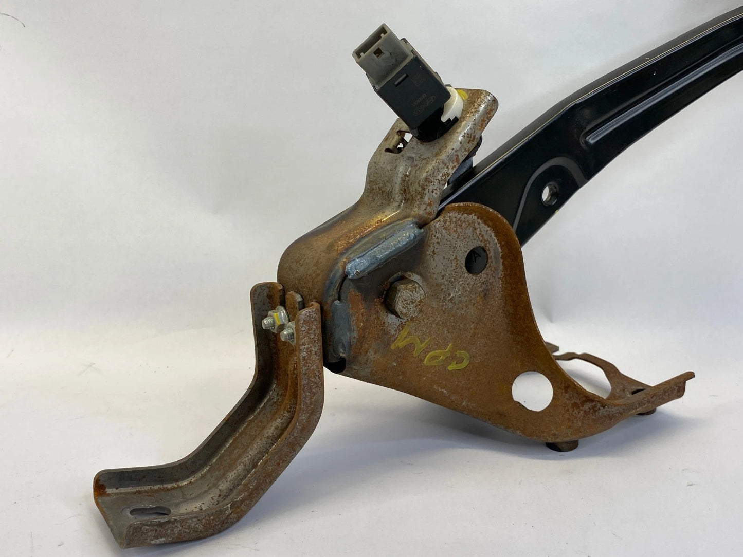2014-2019 KIA SOUL AUTOMATIC TRANSMISSION BRAKE PEDAL LEVER ASSEMBLY OEM FACTORY