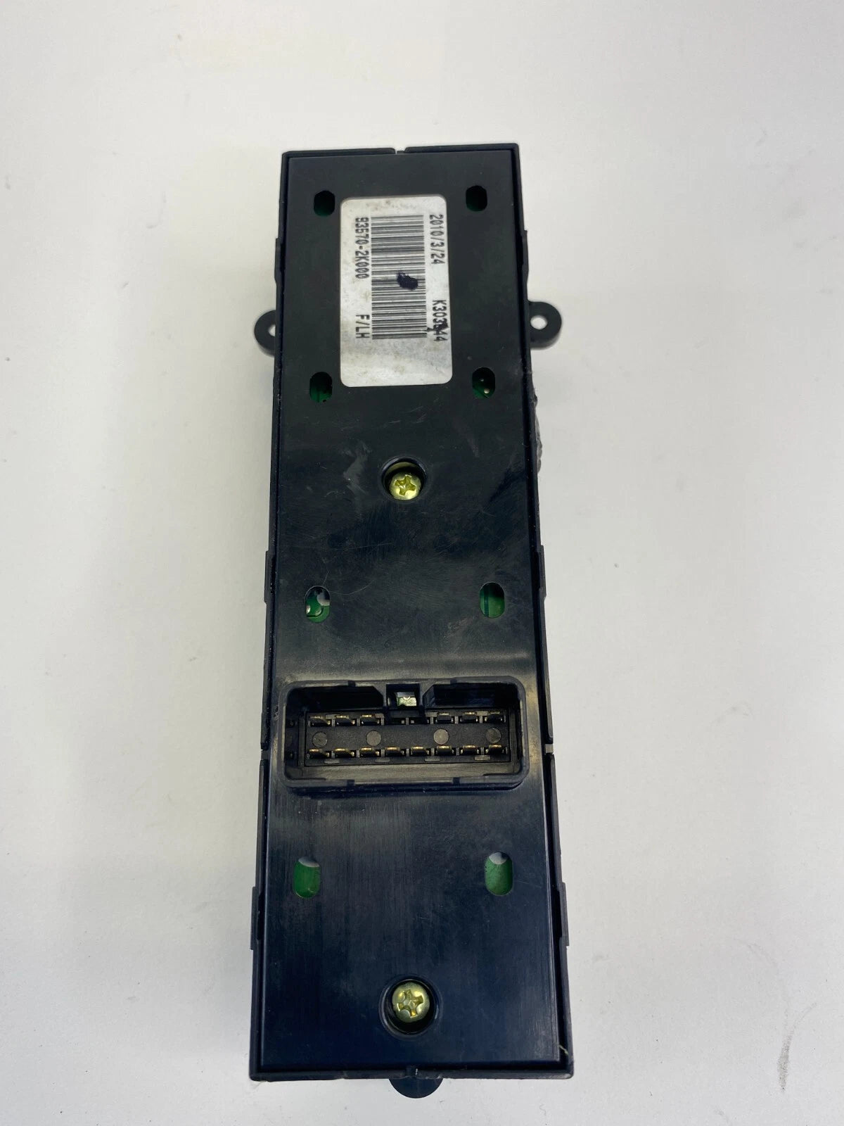 2010-2013 KIA SOUL FRONT LEFT DRIVER MASTER WINDOW SWITCH 93570-2K000 OEM