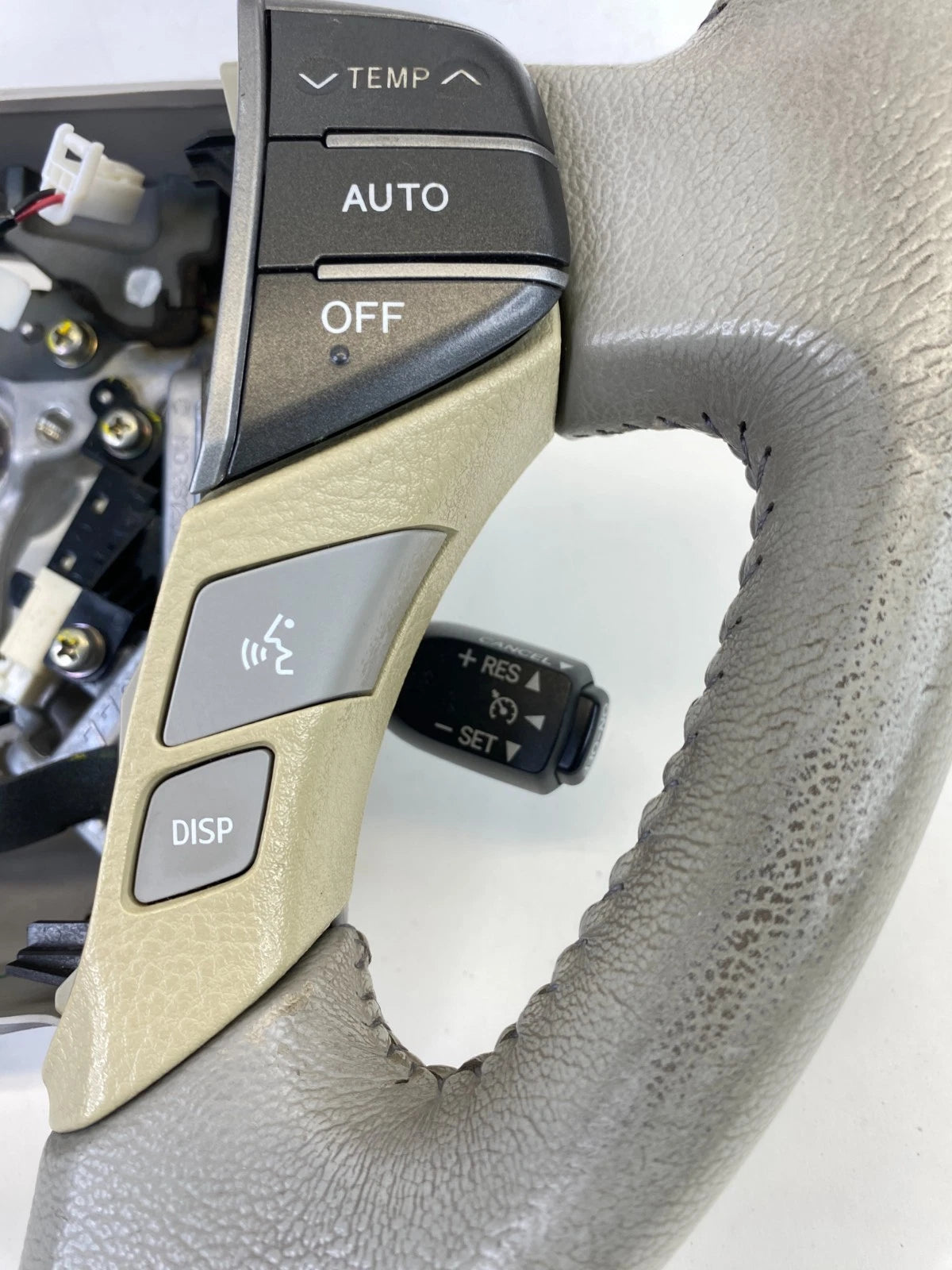 11 12 TOYOTA AVALON STEERING WHEEL W/ AUDIO CLIMATE CRUISE PHONE CONTROLS OEM
