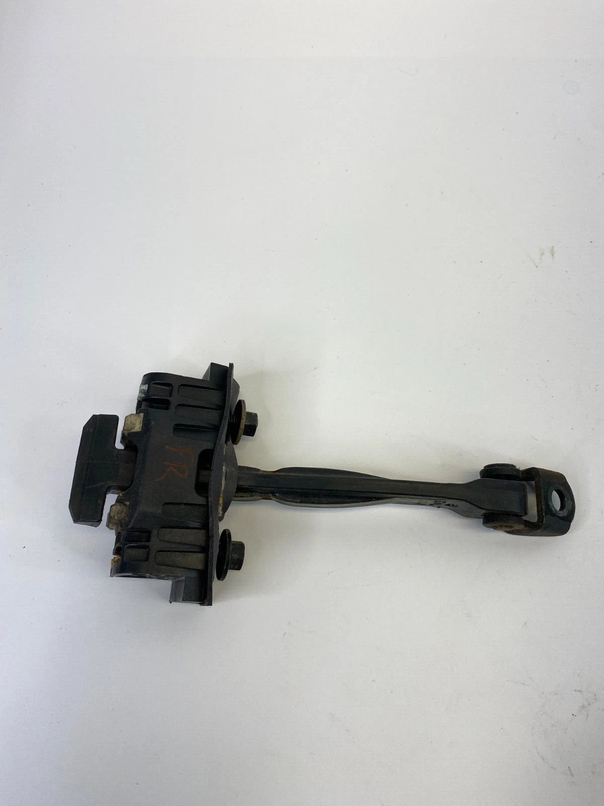 2010-2017 CHEVROLET EQUINOX FRONT RIGHT SIDE DOOR CHECK STRAP STOP DETENT
