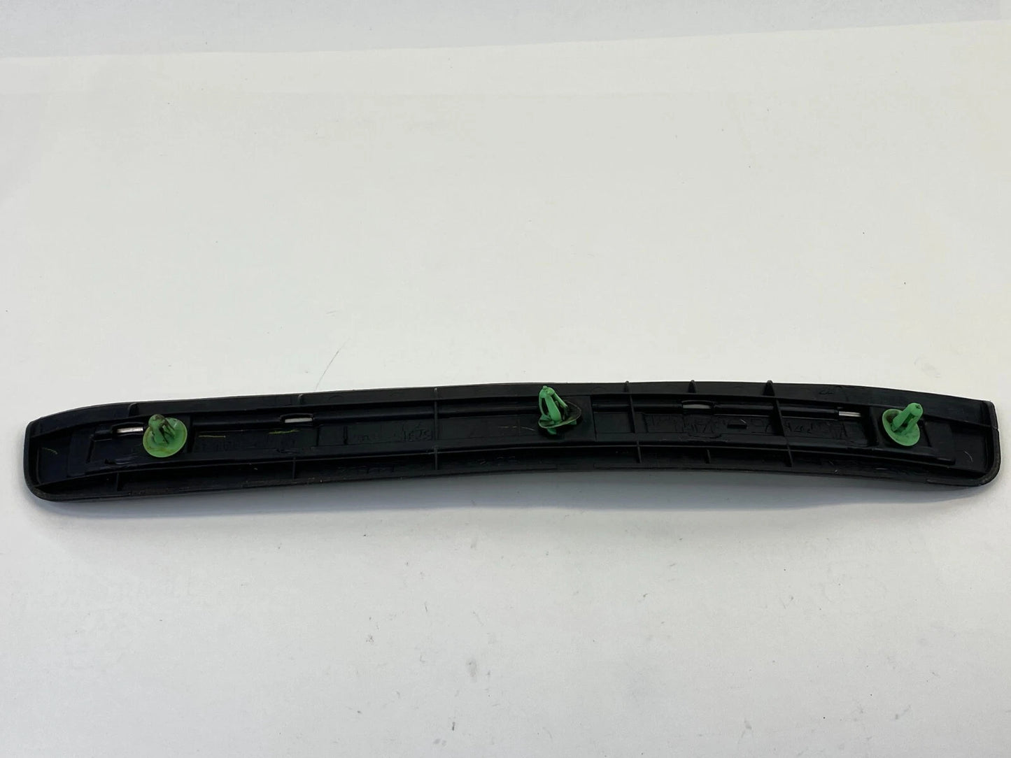 1998-2005 LEXUS GS300 REAR RIGHT SIDE DOOR SILL SCUFF STRIP PLATE 67915-30090