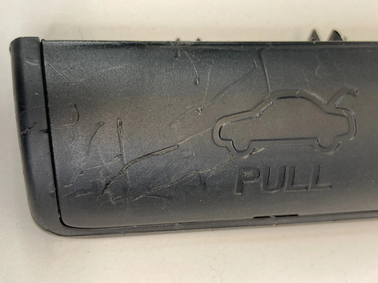 2011 2012 2013 2014 HYUNDAI SONATA REAR TRUNK DECK LID INSIDE PULL HANDLE OEM