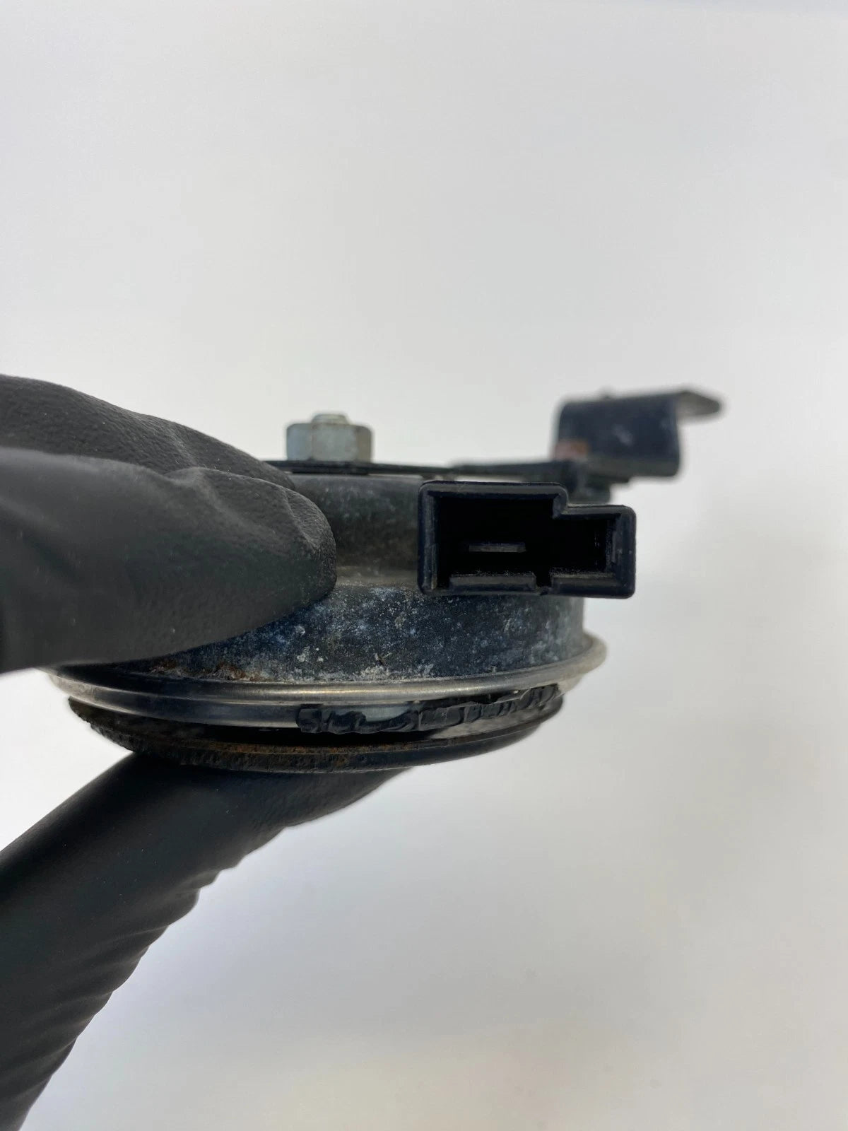 2004-2006 LEXUS RX330 07-15 RX350 ALARM SIREN SECURITY WARNING HORN 86510-0E011