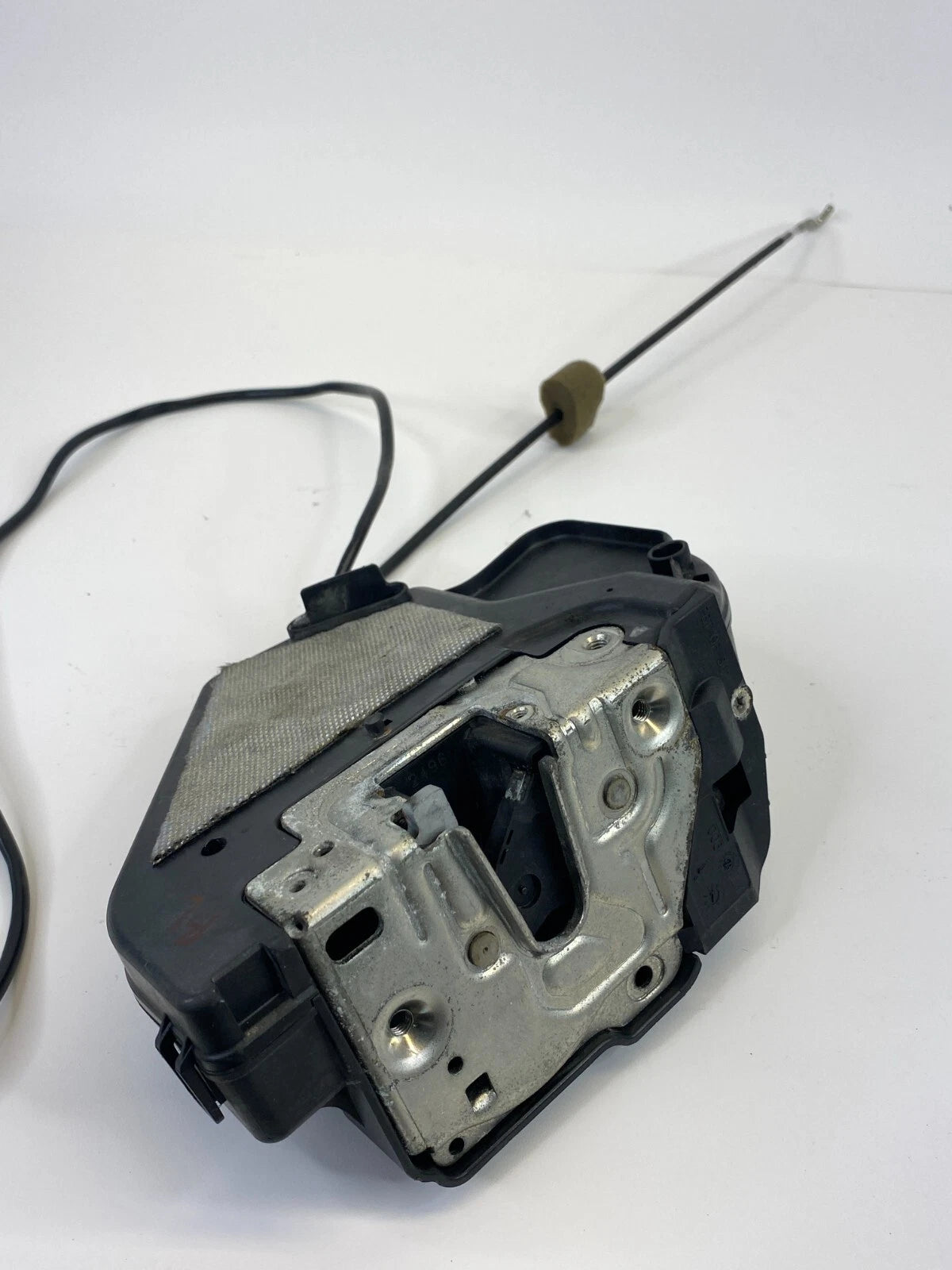 2003-2006 MERCEDES-BENZ E500 03-09 E320 REAR LEFT BACK DOOR LOCK LATCH OEM