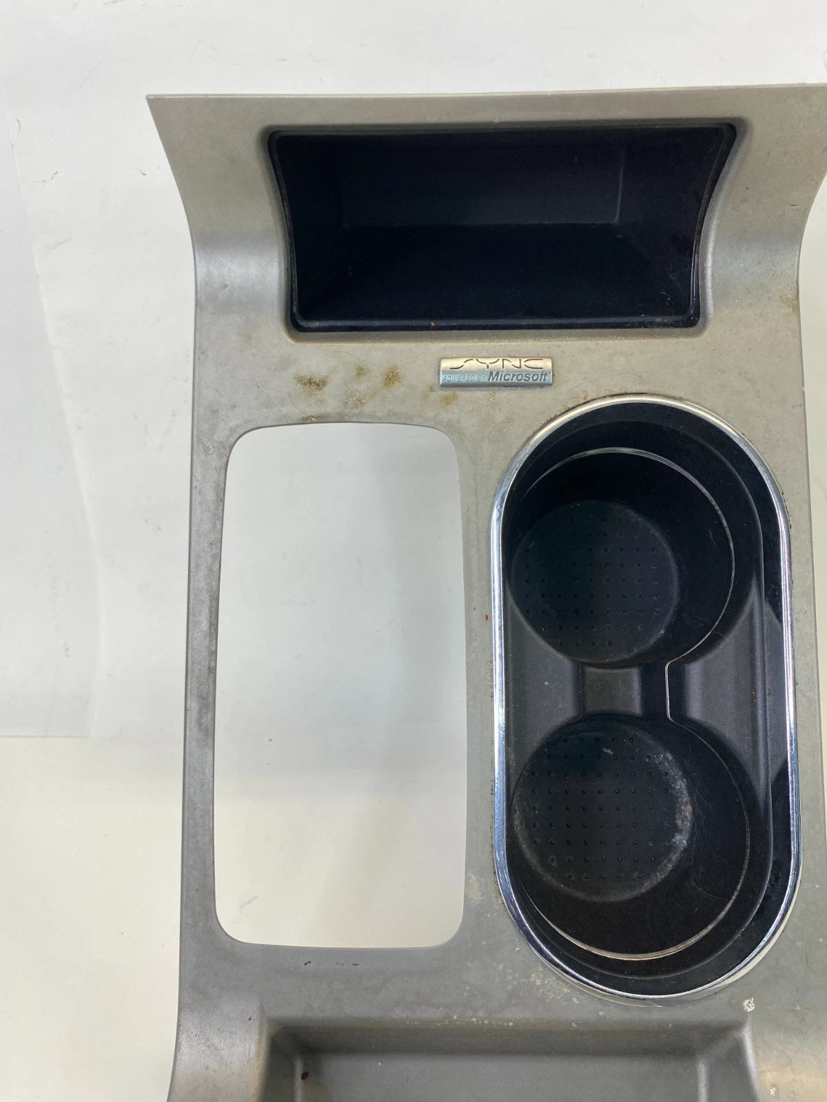 09-12 FORD FLEX CENTER CONSOLE SHIFTER CUP HOLDER TRIM BEZEL 8A83-74045A OEM
