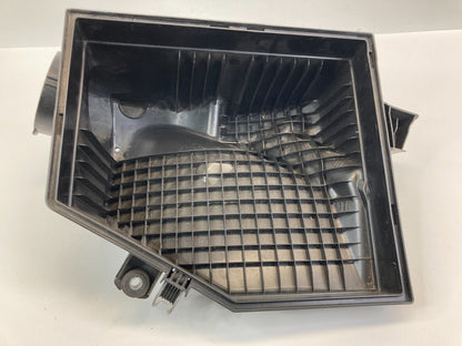 2006 07 08 09 2010 BMW 550i 4.8L Air Intake Cleaner Filter Box Housing OEM