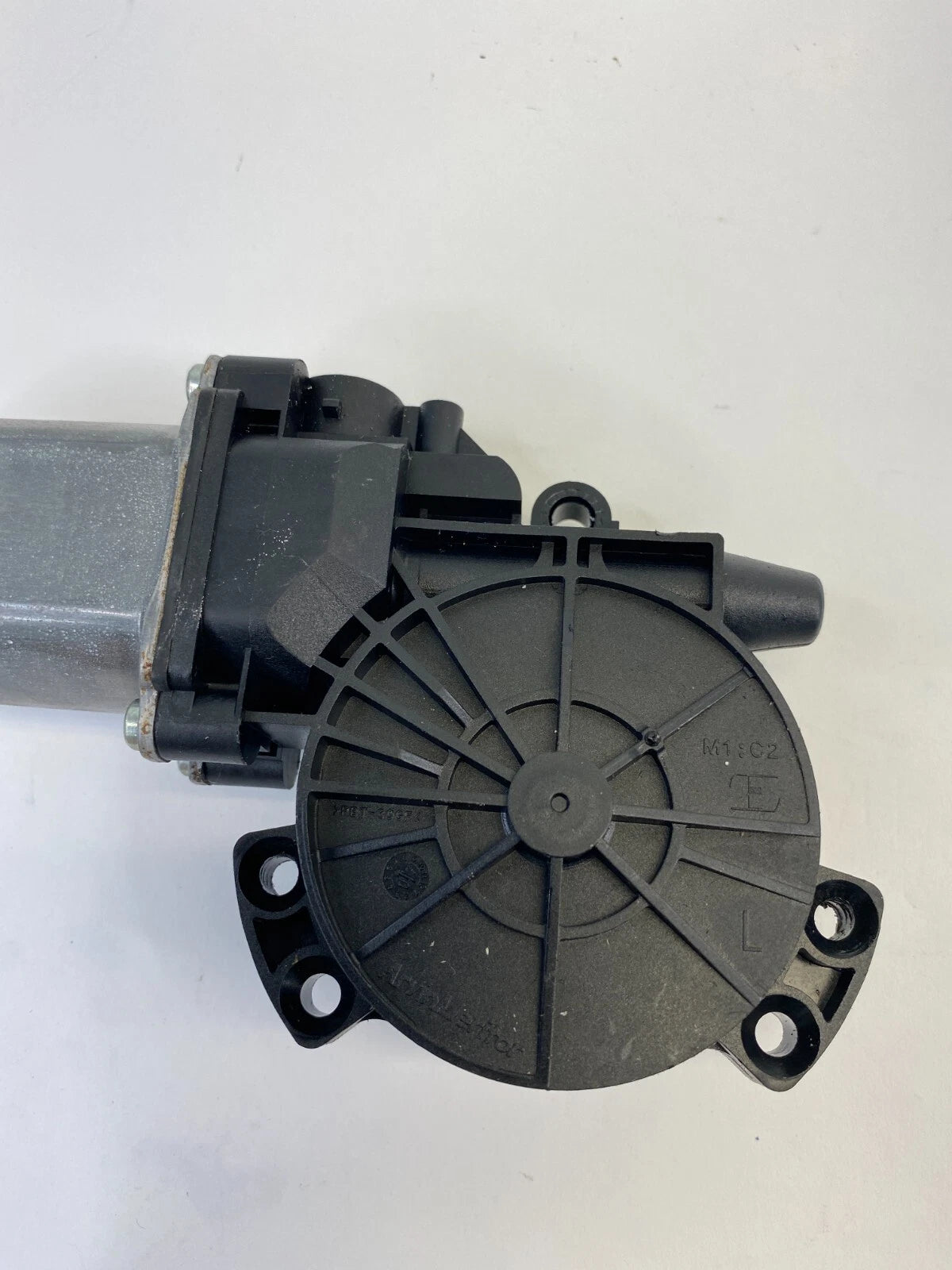 2006-2010 HYUNDAI SONATA REAR LEFT SIDE DOOR POWER WINDOW MOTOR ASSEMBLY 400899