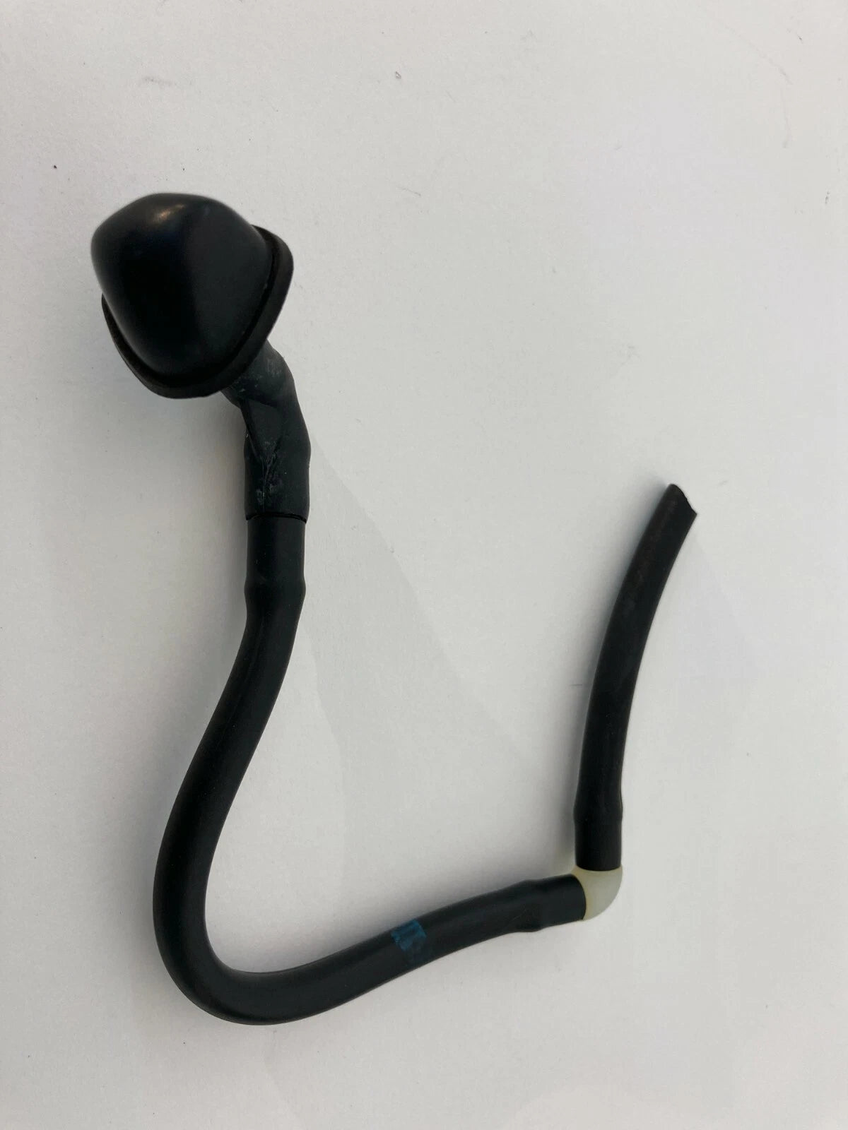 2002-2006 SUBARU IMPREZA WINDSHIELD WIPER WASHER SPRAYER NOZZLE OEM