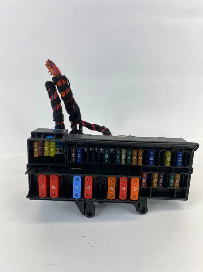 02-05 BMW 745I 745LI DASH RIGHT SIDE FUSE RELAY POWER DISTRIBUTION BOX 69005820