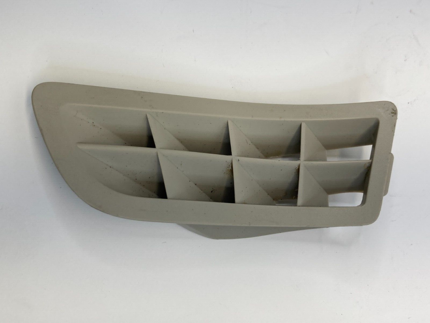 17-20 Ford Fusion Front Right Passenger A Pillar Defrost Air Vent DS73-F03198-A