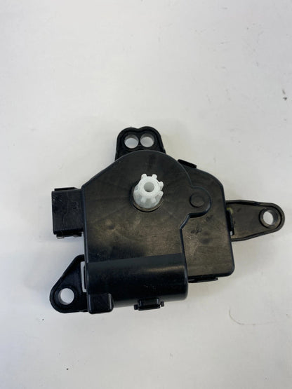 2013-2018 HYUNDAI SANTA FE SPORT HVAC AC HEATER BLEND DOOR ACTUATOR D266-NE9AA0