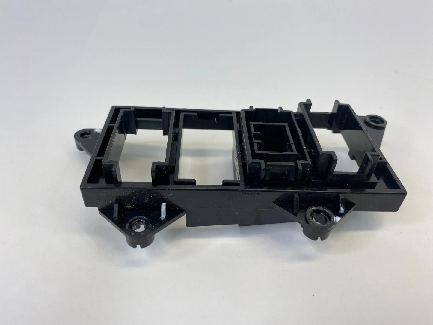 12-16 HYUNDAI ELANTRA LEFT SIDE INSTRUMENT PANEL SWITCH COVER BEZEL 93310-3X100
