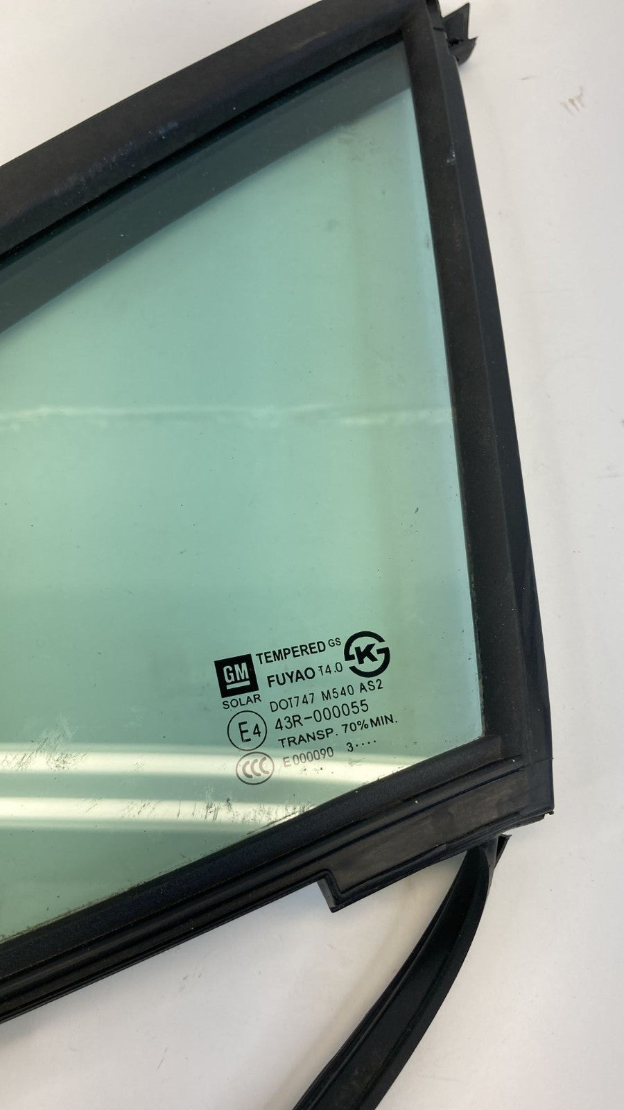 2013-2016 Chevrolet Spark Front Door Left Driver Vent Window Glass OEM