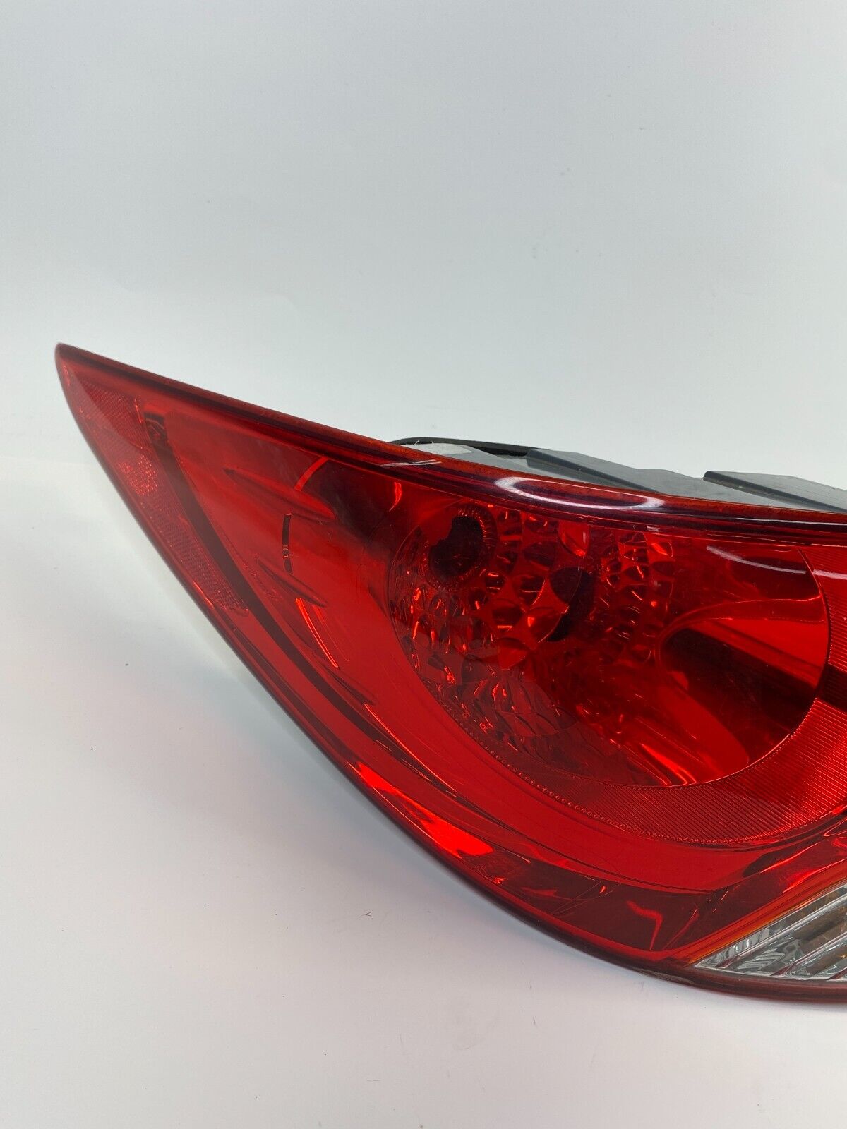 2012-2014 Hyundai Accent GLS Rear Left Driver Side Tail Light Lamp Taillight OEM