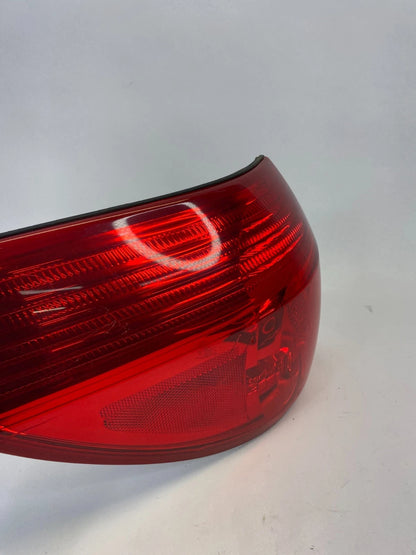 2006-2010 TOYOTA SIENNA LEFT DRIVER SIDE OUTER TAIL LIGHT LAMP TAILLIGHT OEM