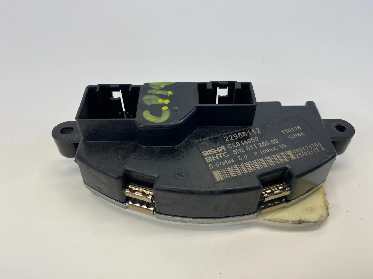 2013-2017 CHEVY TRAVERSE HVAC HEATER BLOWER MOTOR RESISTOR MODULE 22958112