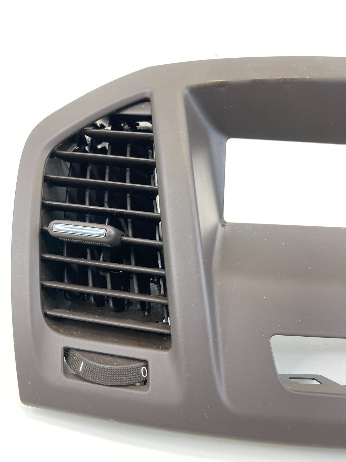 2011-2017 Buick Regal Center Dash Display Trim Bezel Air Vent Grille 13321690