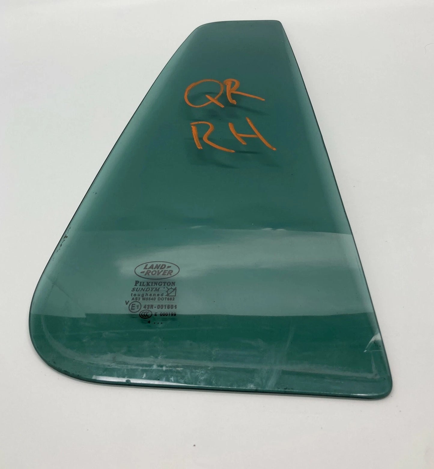 2002-2005 LAND ROVER FREELANDER REAR RIGHT SIDE DOOR VENT GLASS E143R-001604 OEM