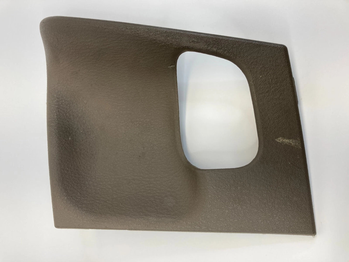 2002-2005 FORD EXPLORER FRONT RIGHT IINTERIOR DOOR HANDLE COVER BEZEL TRIM PANEL