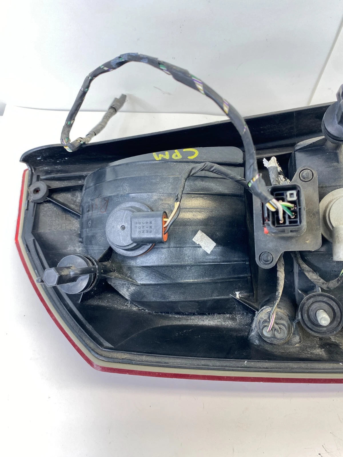 2005 2006 2007 CHRYSLER 300 TAIL LIGHT LAMP REAR RIGHT PASSENGER SIDE OEM
