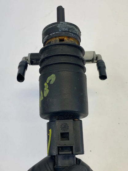 2007-2012 FORD ESCAPE WINDSHIELD WASHER PUMP MOTOR 8L84-17664-AA OEM