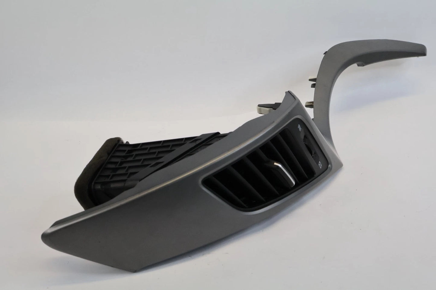 2014-2016 HYUNDAI ELANTRA DASH CENTER RIGHT SIDE AIR VENT GRILLE 97420-3XAA0 OEM