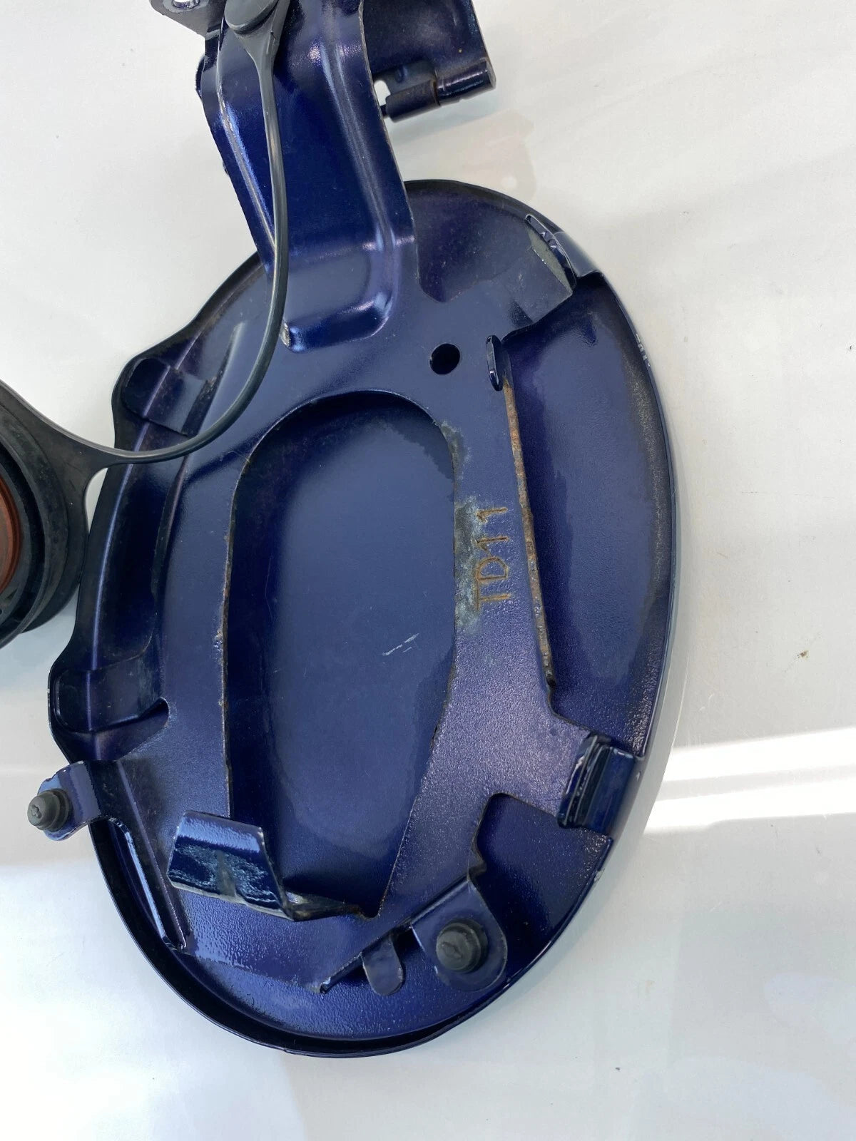 2007-2015 MAZDA CX-9 CX9 FUEL FILLER TANK DOOR GAS LID COVER CAP OEM