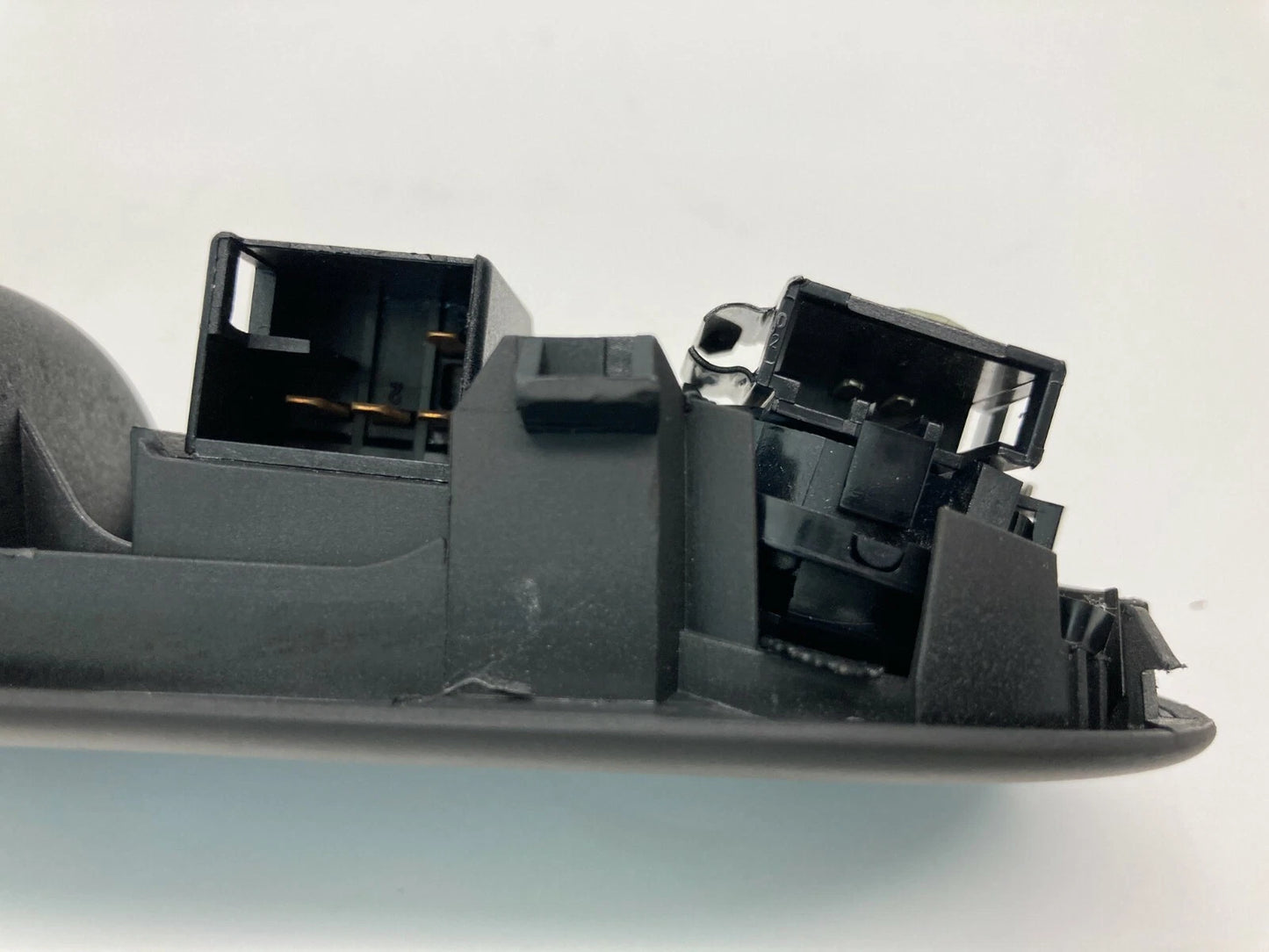 01-05 VOLKSWAGEN PASSAT REAR RIGHT SIDE INNER DOOR HANDLE W/ SPEAKER 3B0-839-114
