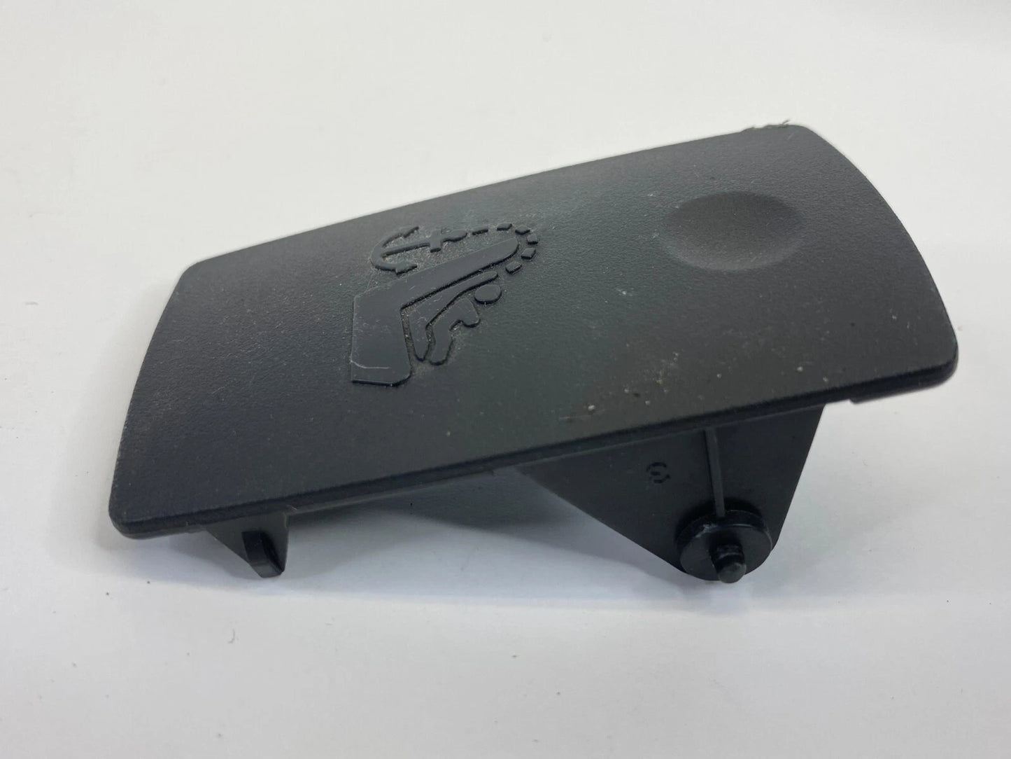 2006-2013 CHEVROLET IMPALA REAR DECK CHILD SEAT ANCHOR COVER CAP TRIM OEM