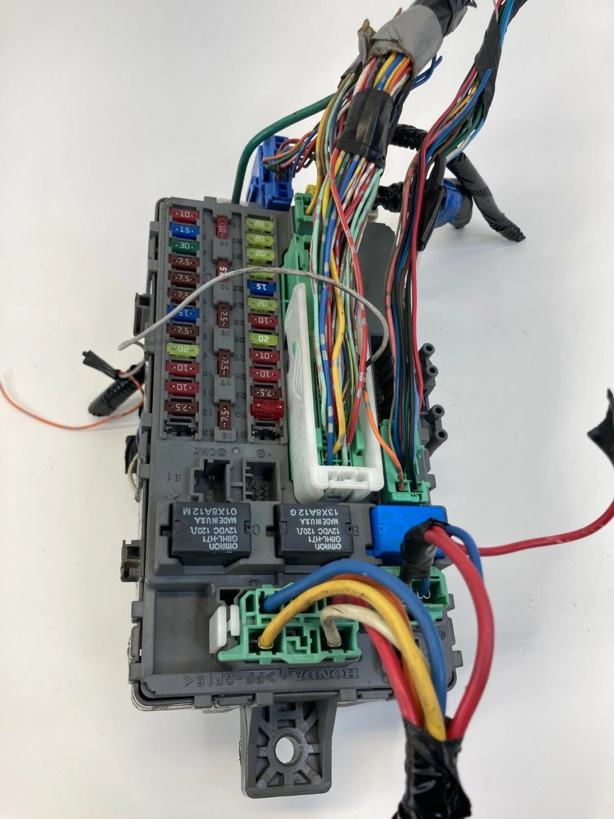 2008-2010 HONDA ACCORD 3.5L AT LEFT INTERIOR CABIN FUSE RELAY BOX TA5-A701 OEM