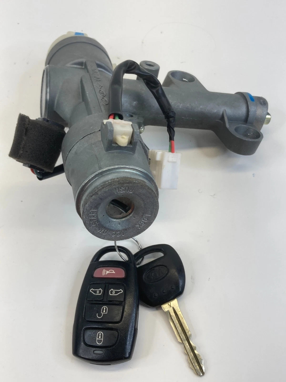 2007-2014 KIA SEDONA 3.8L AUTO TRANS IGNITION SWITCH LOCK CYLINDER W/ KEY OEM