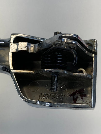 2003-2006 Lincoln Navigator Front Right Side Inner Door Handle w/ Bezel