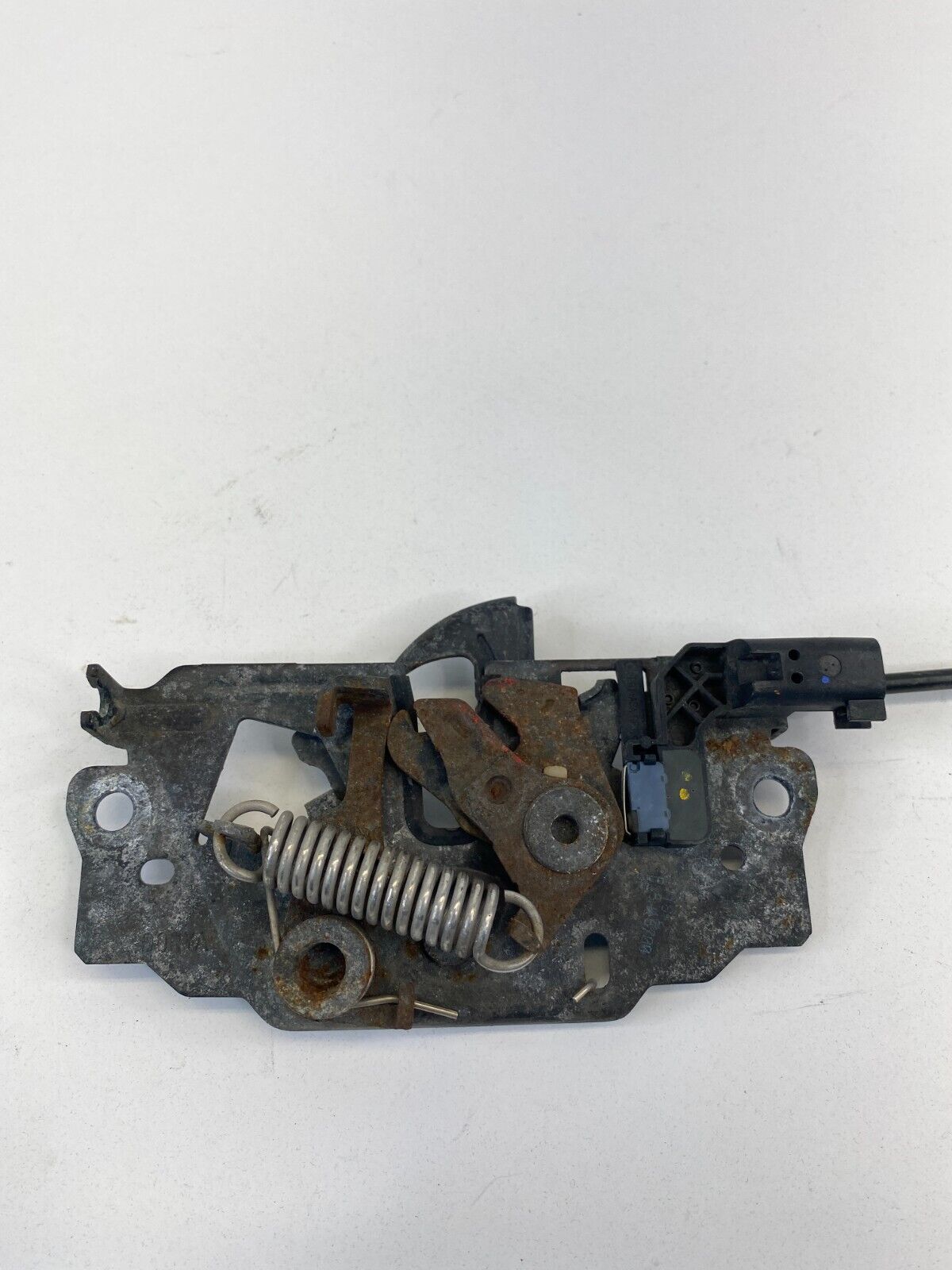 2012 Ford Focus Hood Lock Latch Release Actuator Assembly OEM